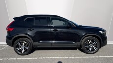 Volvo Xc40 2.0 B4P R DESIGN 5dr Auto Petrol Estate